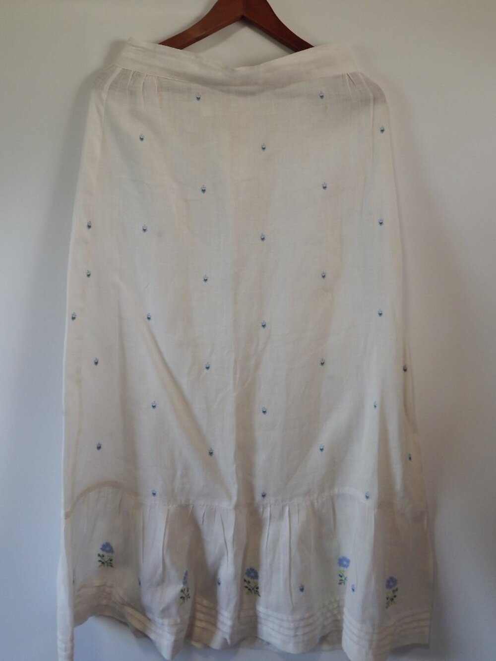 Vintage Lily-Lo-Rose Linen Embroidered Midi Skirt Small